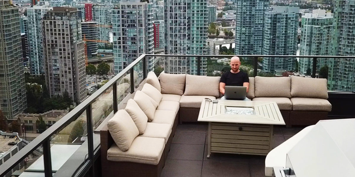 Stefan talks about the topic, "It took one change in my life to become a millionaire."